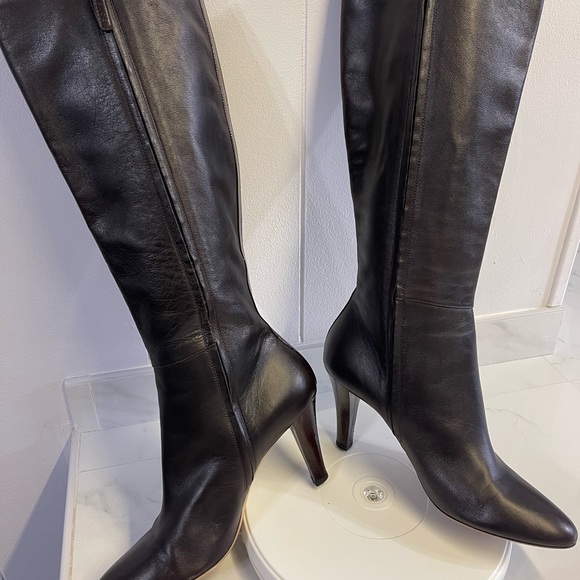 Authentic Gucci dark brown leather boots - Picture 8 of 9